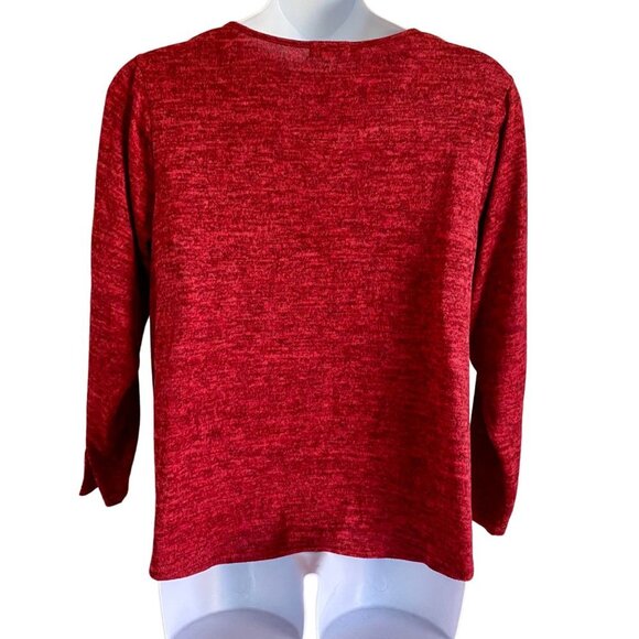 All In Love Long Sleeve Pull Over Red Top Decorative Buttons Women's Size 2X NEW - Picture 5 of 11